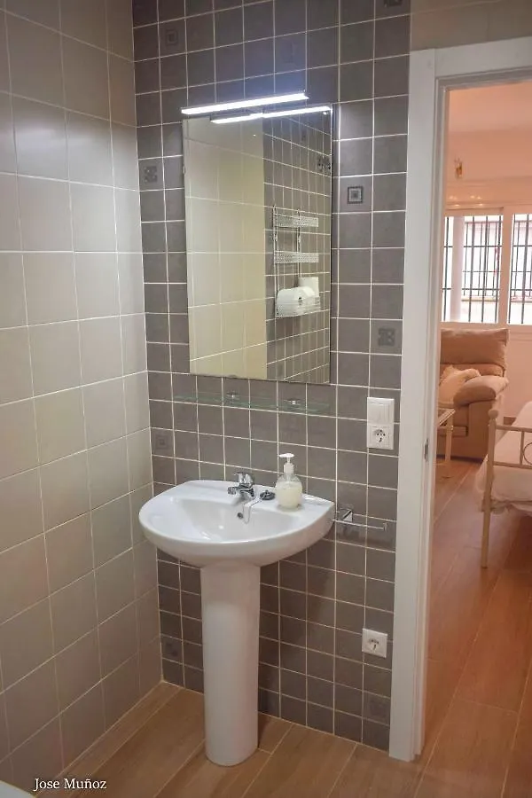 Modern Apartment In Penaflor With Air Conditioning 85 M² 0*,