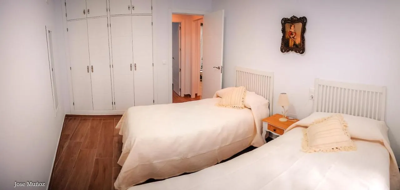 Modern Apartment In Penaflor With Air Conditioning 85 M² 0*,