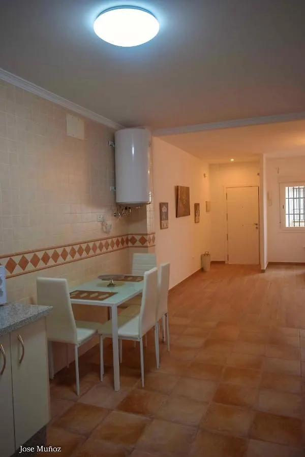 Modern Apartment In Penaflor With Air Conditioning 85 M²
